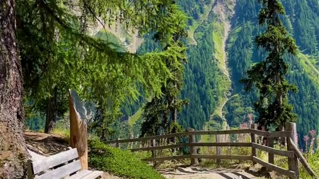 📍Loetschental, Switzerland