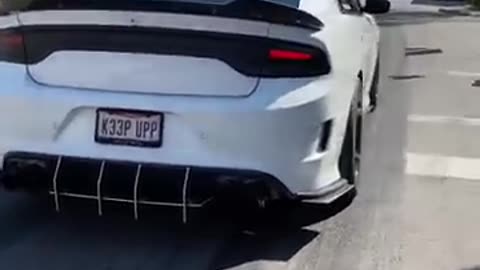 This hellcat WENT CRAZY at this car meet 😳🏎 BIGGEST BURNOUT 💨