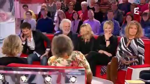 Quand une blague sur Brigitte Macron provoque un fou-rire sur le plateau de Michel Drucker