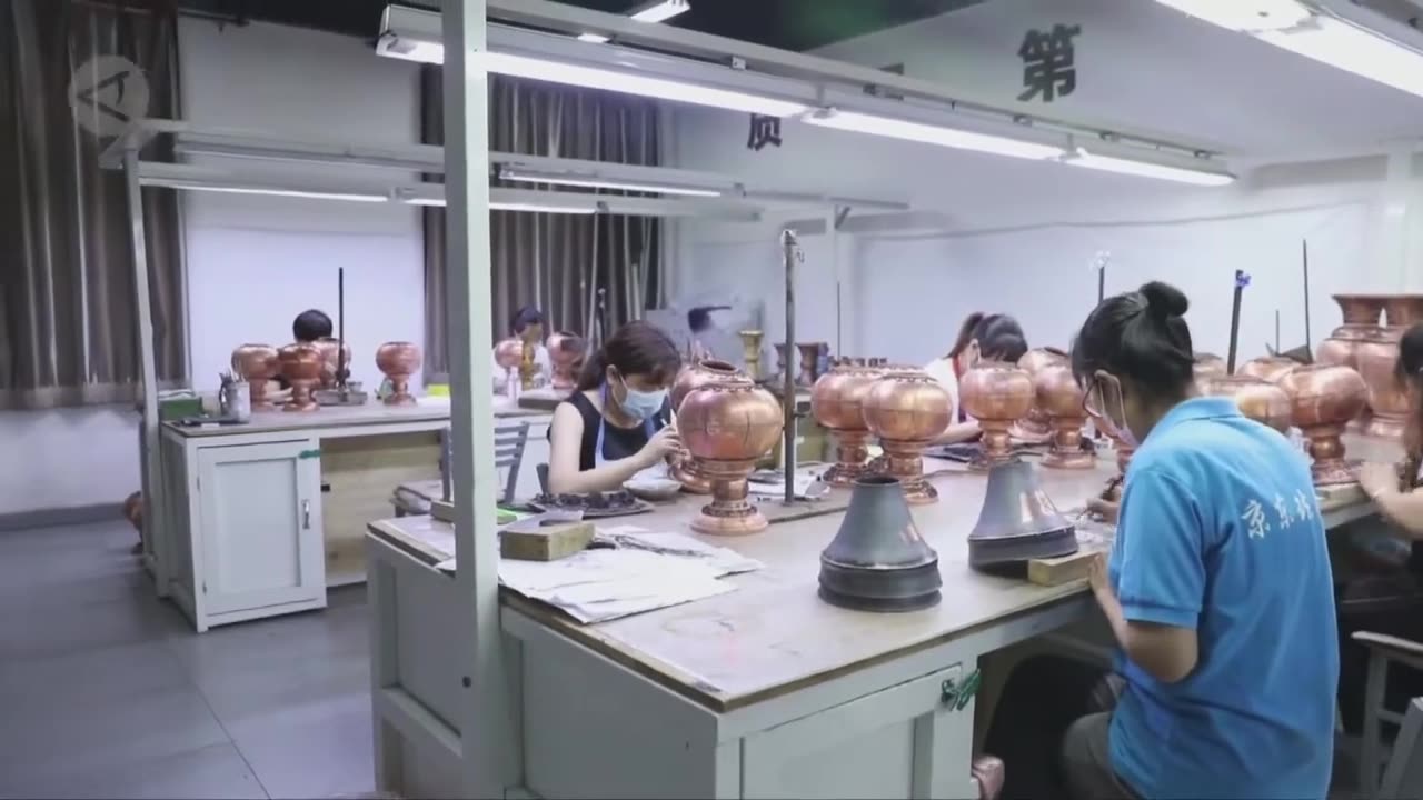 Seeing the Cloisonne production center in Dachang