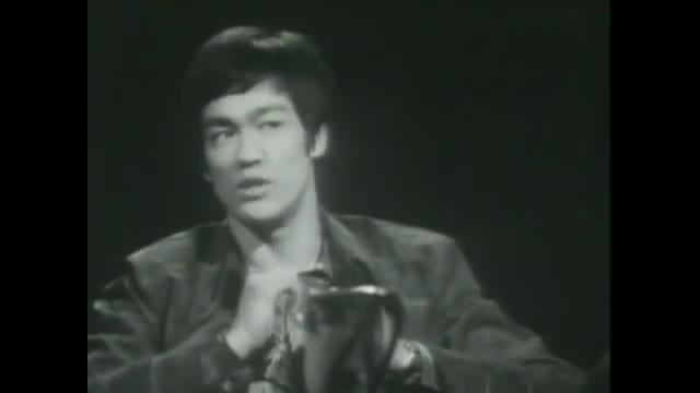 BRUCE LEE