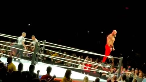 BRAUN STROWMAN DESTROYS OMOS WWE LIVE EVENT 2022 _ BRAUN STROWMAN VS OMOS WWE LI