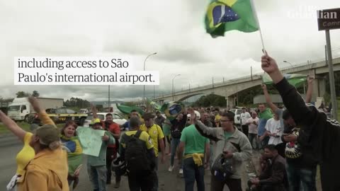 Brazil: Bolsonaro supporters block roads in protest against election defeat