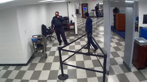 6135RHOBG3G3L8ScreeningArea8_2021-01-06_08h40min01s390ms.mp4