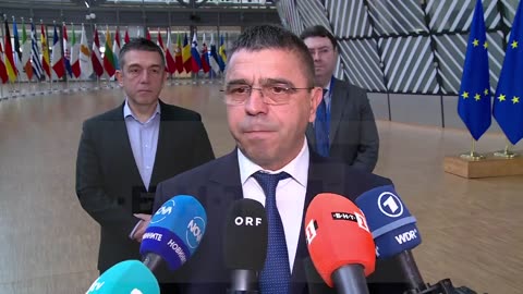 Официално България и Румъния влизат в Шенген и по суша