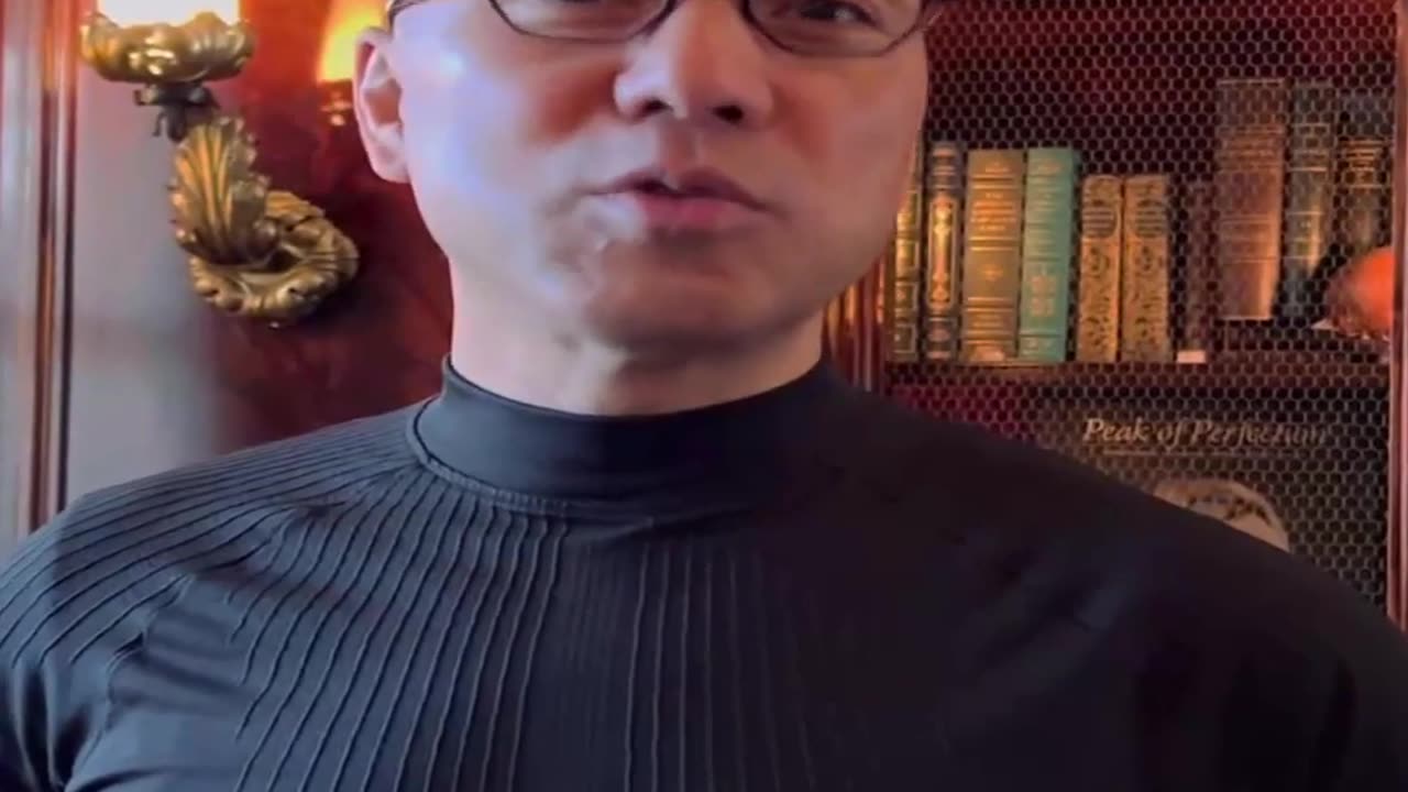 20221006文贵先生GETTR： #共产党：全世界的经济、政治、武器扩散、太空安全、人类安全、环保问题，都会归到中国共产党身上去。共产党不买单，就是中国人买单！