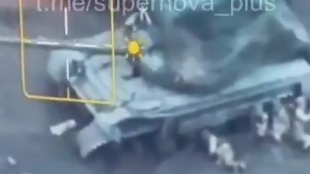 Russian soldiers trapped next to two abandoned Russian vehicles with mortars falling around them