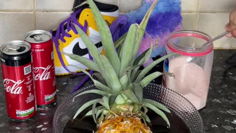 CRAZY Pineapple DIY Life Hack! 🤯 #shorts