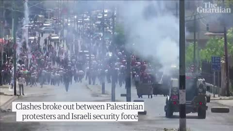 Israeli police use cannon and teargas during clashes in Jerusalem and West Bank_1