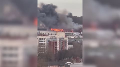 Liverpool fire: Flames engulf building as blaze causes huge plumes of smoke over city