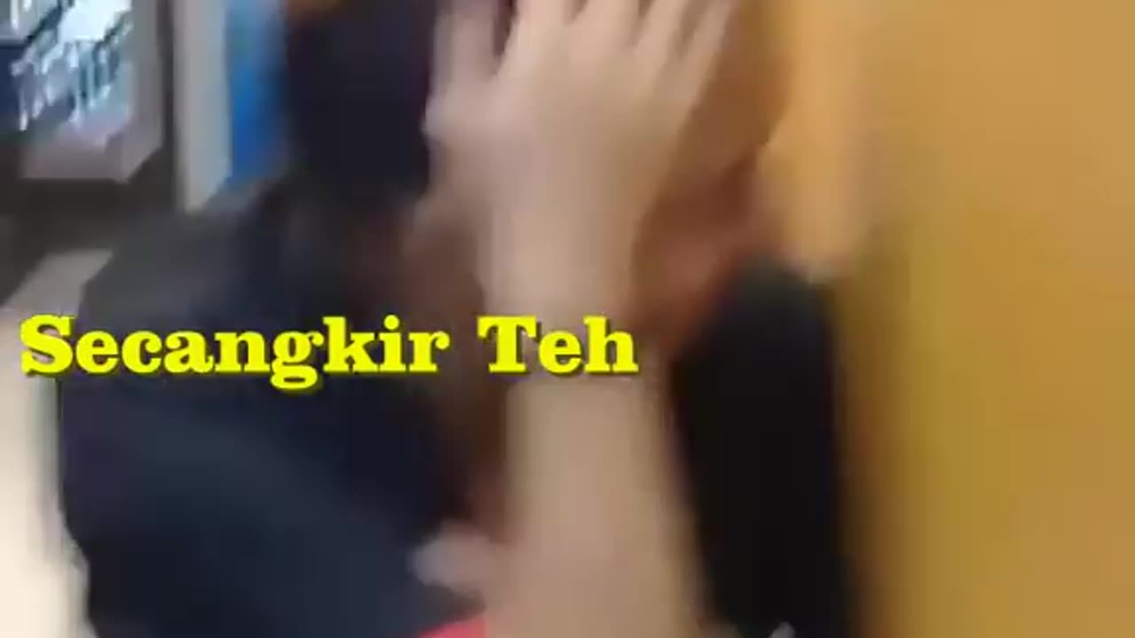 Funny Talkative Video ( Indonesia video lucu latah )