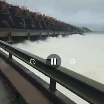 Footage Posted from 3 Gorges Dam
