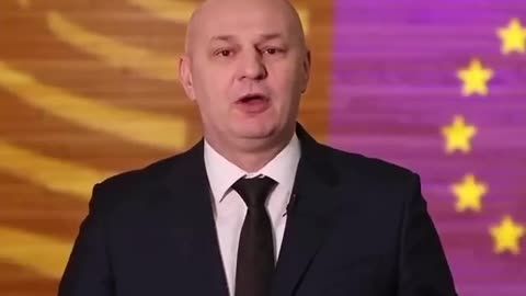 크로아티아 Mislav Kulakucic 유럽 의회 의원의 다보스 포럼 비판