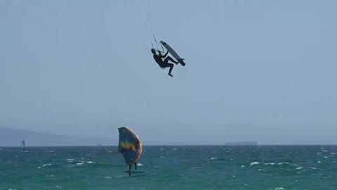 Kitesurfer Crash after a Maneuver Attempt