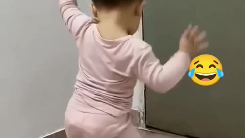 Funny dance by cute kids || Mr Entertainer