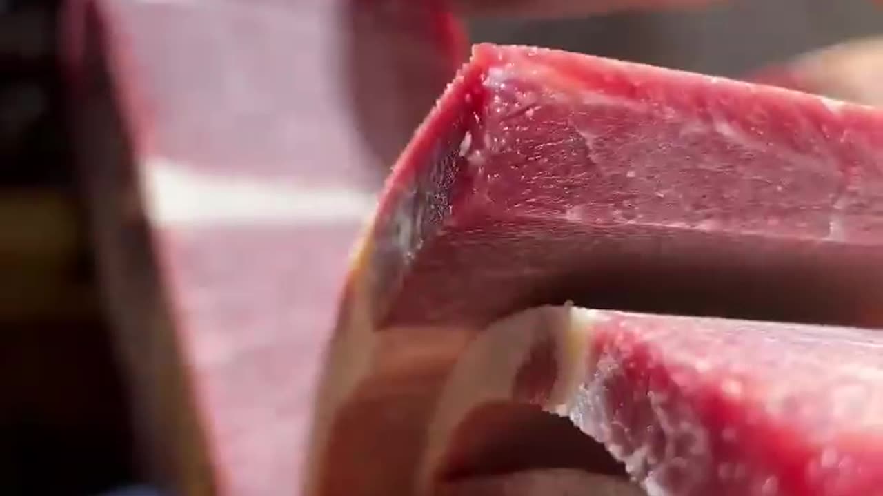 Cutting the goat meat