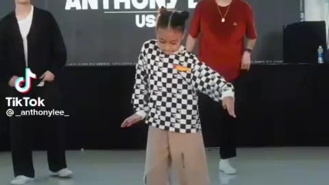 Dance no one can challenge this young girl