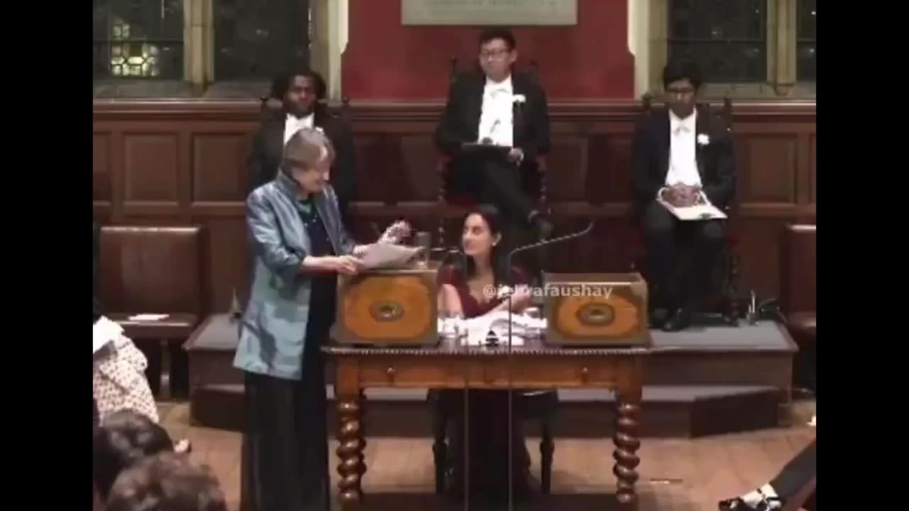 wait congress was laughing at her?