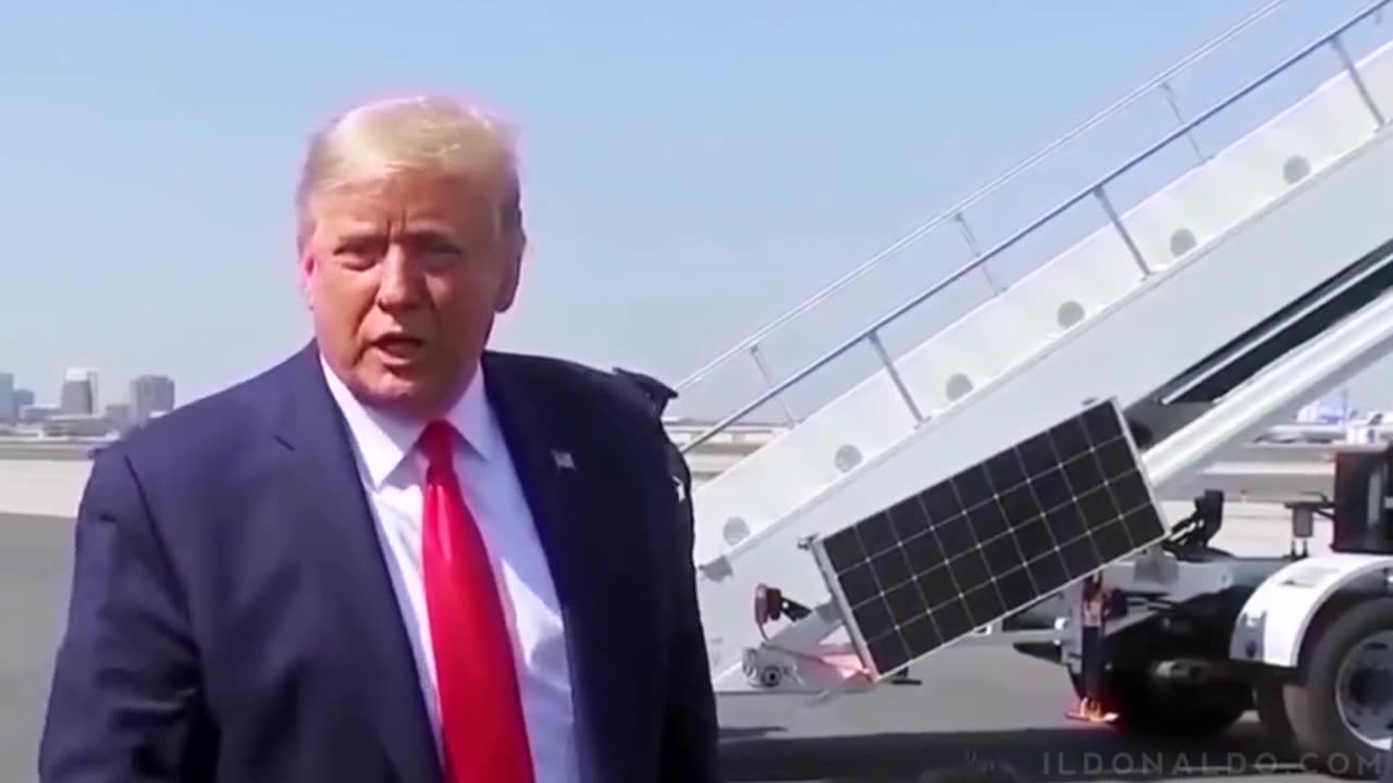 THEY'RE ALL CRIMINALS!