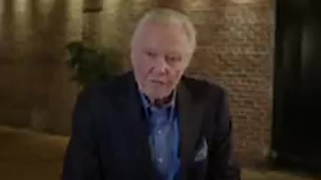 'WAKE UP AMERICA': Voight is Back to Stump for Trump, 'Pray He Returns to the Presidency'