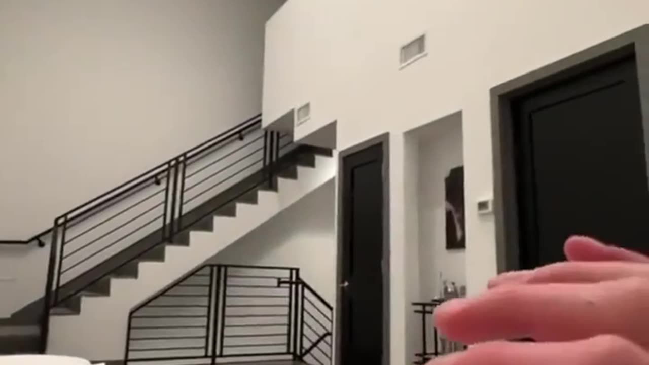 Fun flying top
