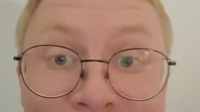 Łapówki za zbrodnie przeciwko ludzkości