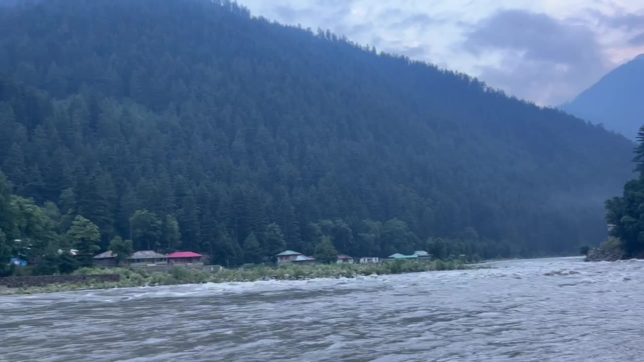 Kashmir beauty😍