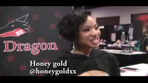 Honey gold w Jiggy Jaguar Exxxotica Denver 2018 April.mp4