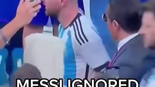 Lionel Messi Ignored Salt Bae After Winning the World Cup #shorts