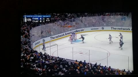 West 1st Round Game 6 - EDM vs LAK - Kings Tied 4-4