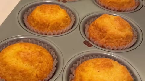 Cornbread cupcakes 😳