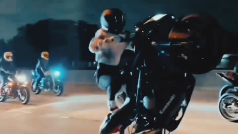 Biker girl stunt with super bike , viral video