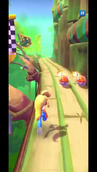 Mini Robot Battle Run Gameplay - Crash Bandicoot: On The Run! (S4 Survival of the Fastest Boss)