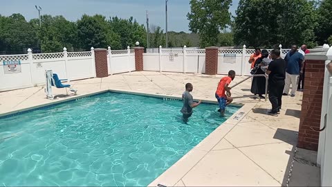 Truth of God. Apostle Pastor Gino Jennings. Baptisms in the name of Jesus Christ