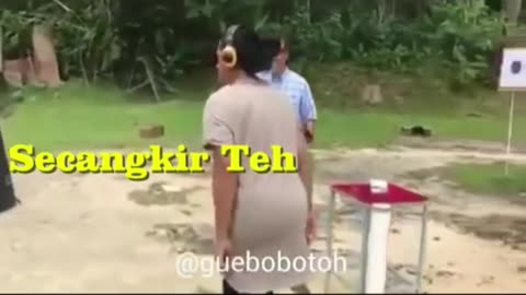 kumpulan video latah tahan tawa