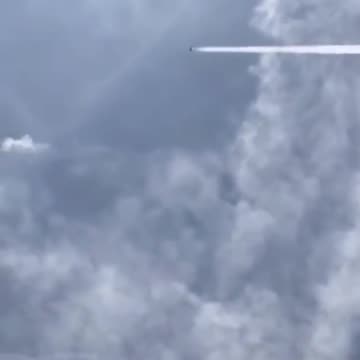🇺🇸For those of you who say Chemtrails Don't exist..., Explain This 👀