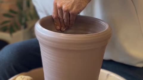 Decided to keep this one #pottery ##satisfying##asmr