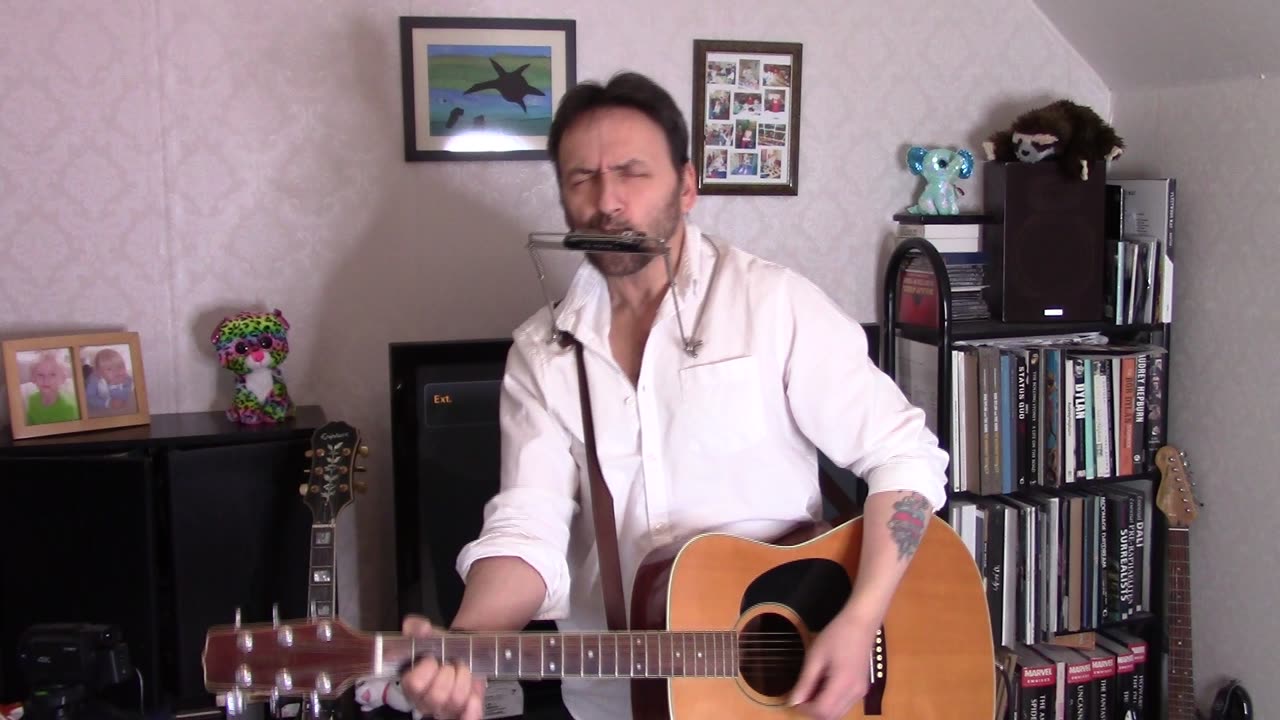 Paul Murphy - 'Urban Paranoia' . 2022 reworking of the broken-society song.