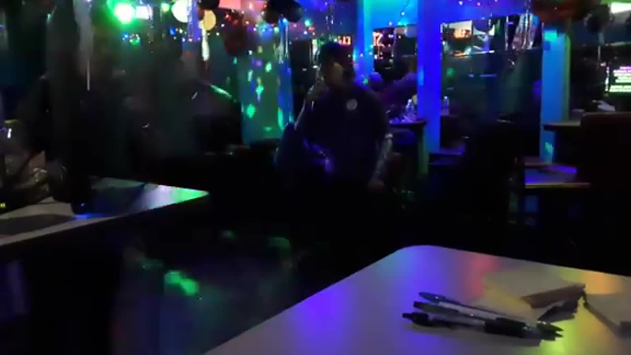 Stephen and Russell Ricky Don't lose That Number Karaoke