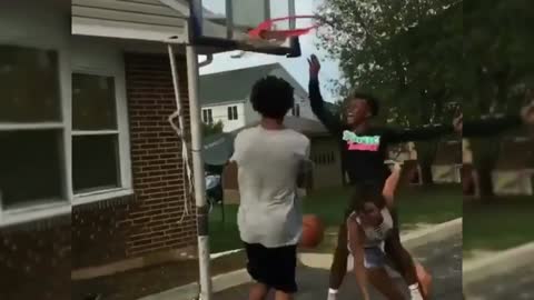 MOST EMBARRASSING AND FUNNY MOMENTS IN SPORTS! Top 3