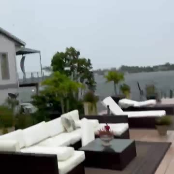 Fighter jets over Sarasota just now. Residents living there over 10 years