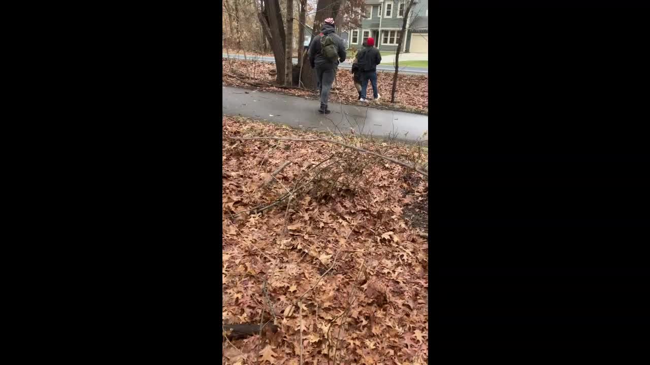 25: At a Nature Preserve (Part 1 of 2) - Geocaching with Bob, Charlie, Simon, and Dakota