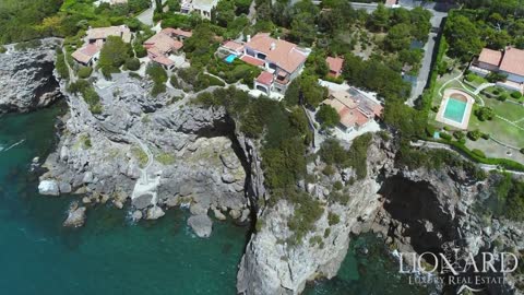 Luxury waterfront villa for sale in Ansedonia Tuscany, Italy - Ref. 0839