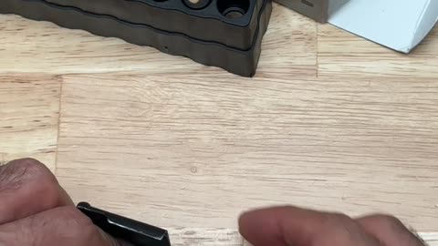 Loading M1 Garand Clip