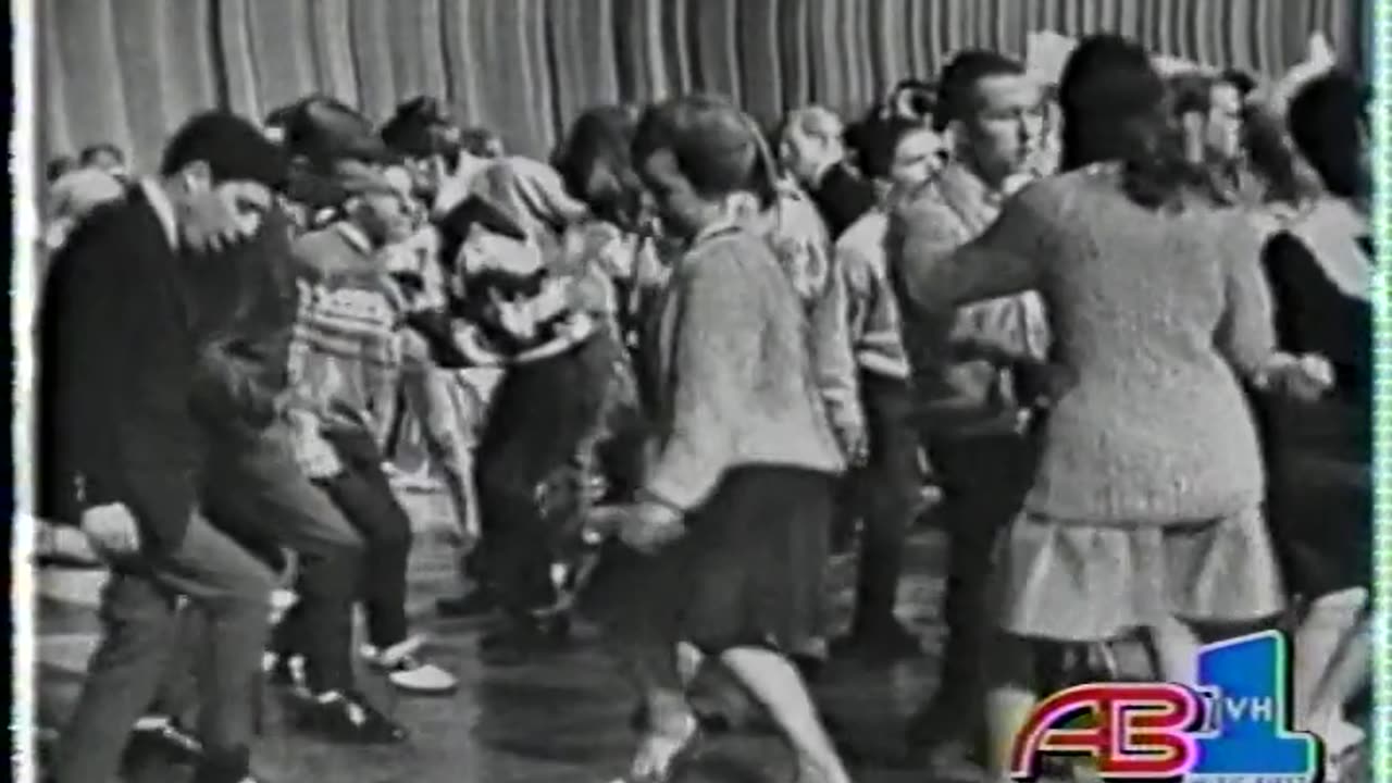 American Bandstand - Beatles Day with The Beach Boys April 18 1964