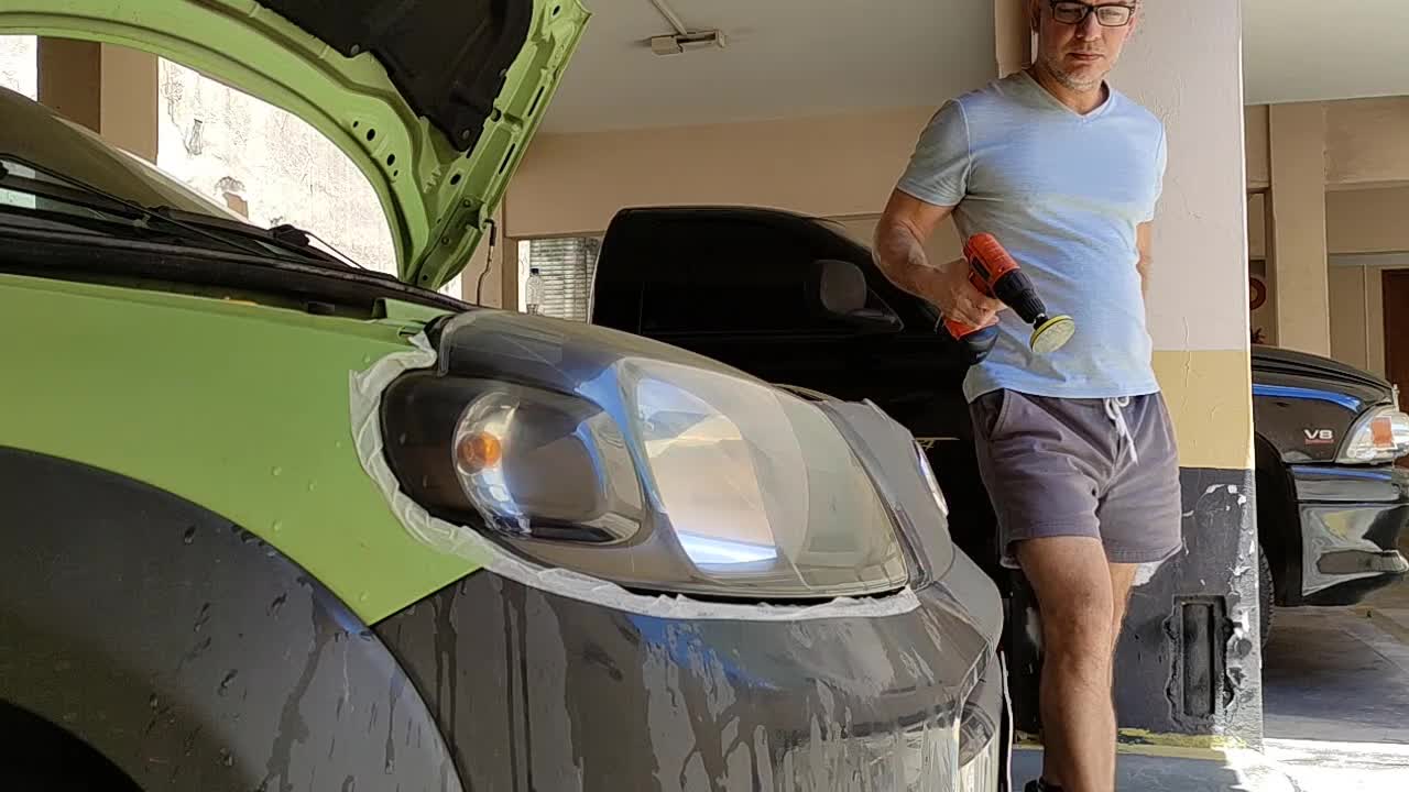 How to Headlight Restoration