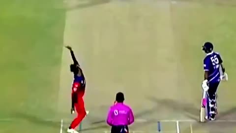 New shoaib Akhtar balling with 150+kph speed..!