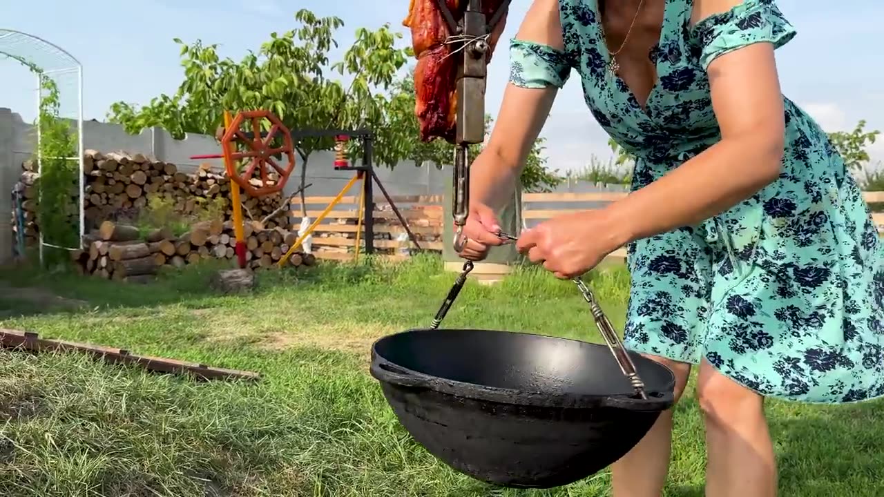 3 Dishes for 3 Girls! A whole Lamb in a tandoor, Grilled Chicken and Baked fish in the Oven