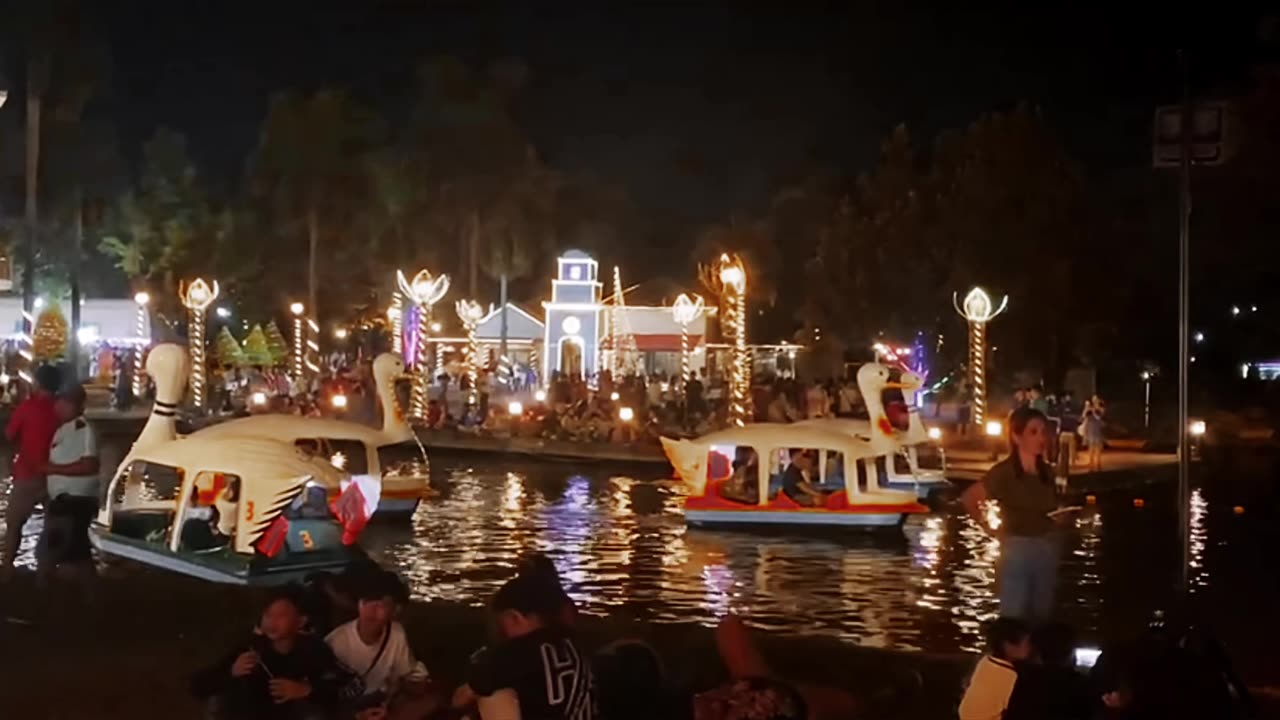 Lakeside fun in the Philippines