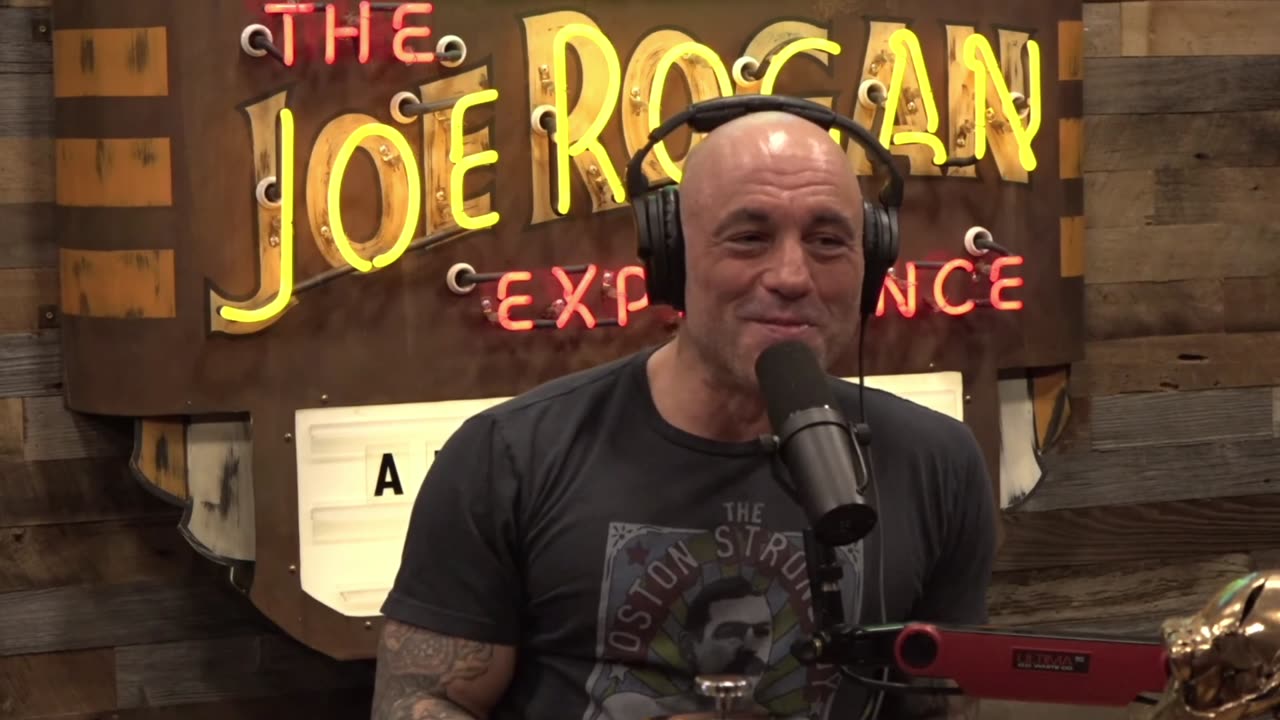 Joe Rogan Podcast ∞